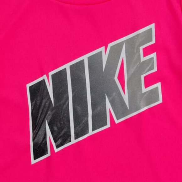 Nike Toddler Girl Dri-FIT Logo T-Shirt & Shorts Set 16H585-023 NEW with TAGS - Picture 3 of 5